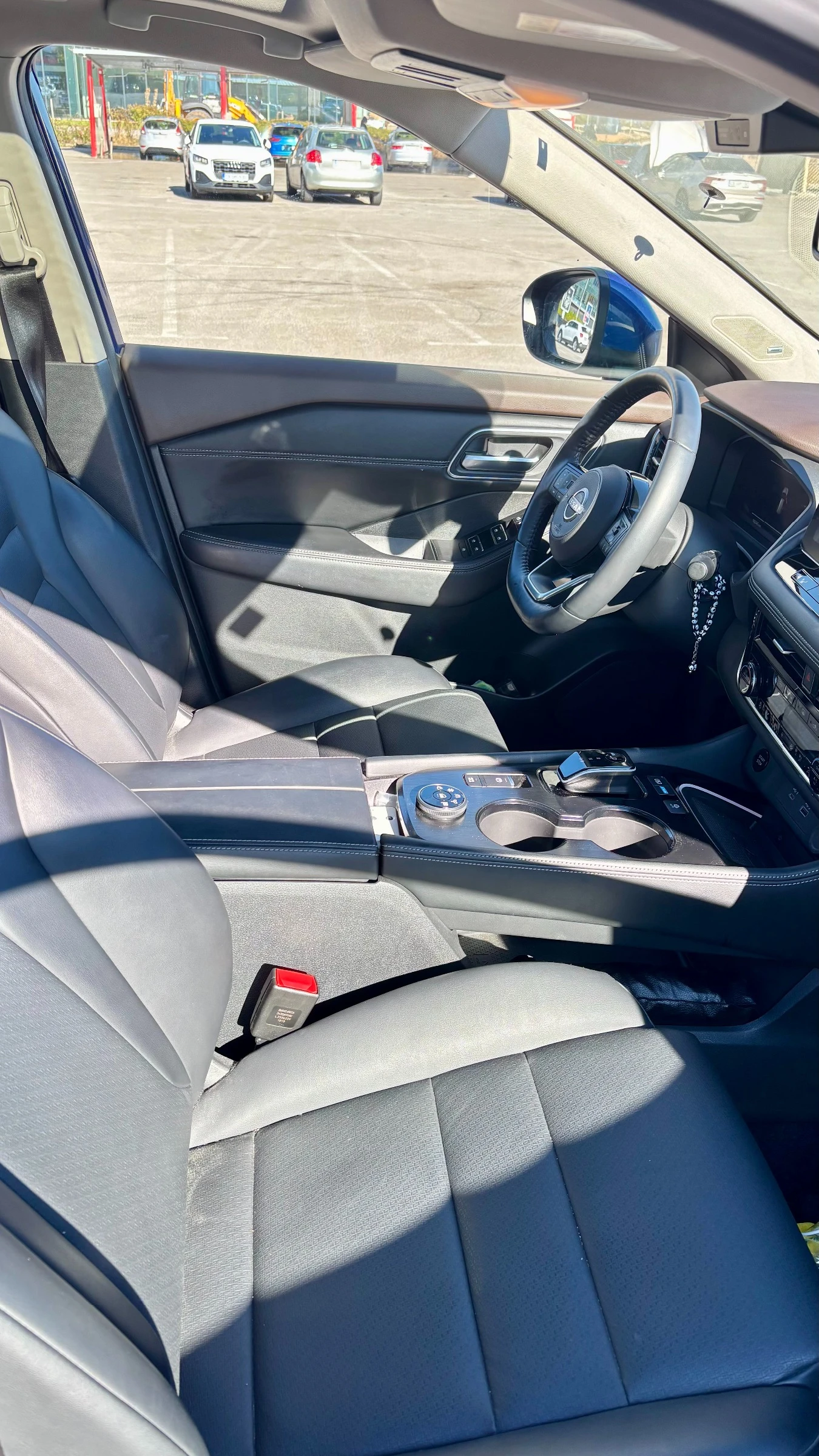 Nissan X-trail 4x4-e4orce-Tekna-360-Кожа-Пано-LED-BOSE-ДЖАНТИ, снимка 11 - Автомобили и джипове - 55312075