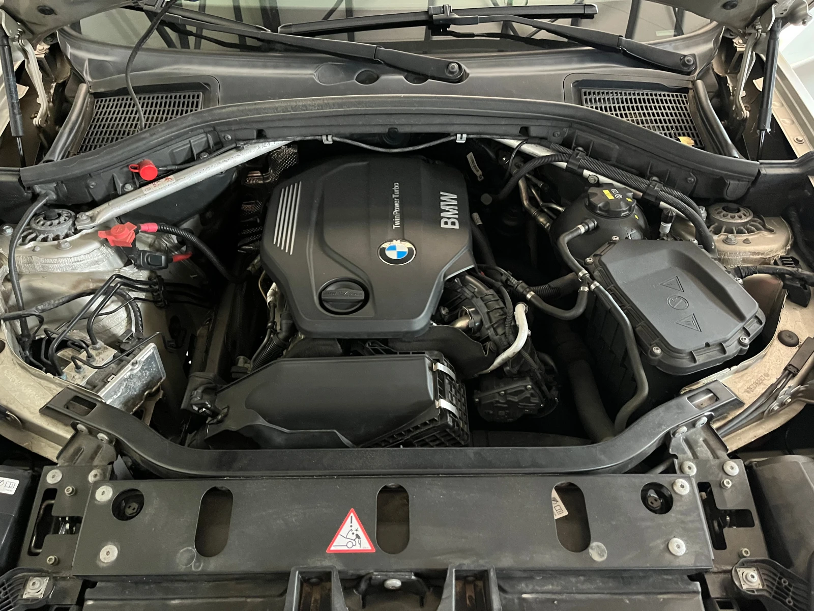 BMW X3 2.0 Diesel 190k.c, снимка 15 - Автомобили и джипове - 56041238