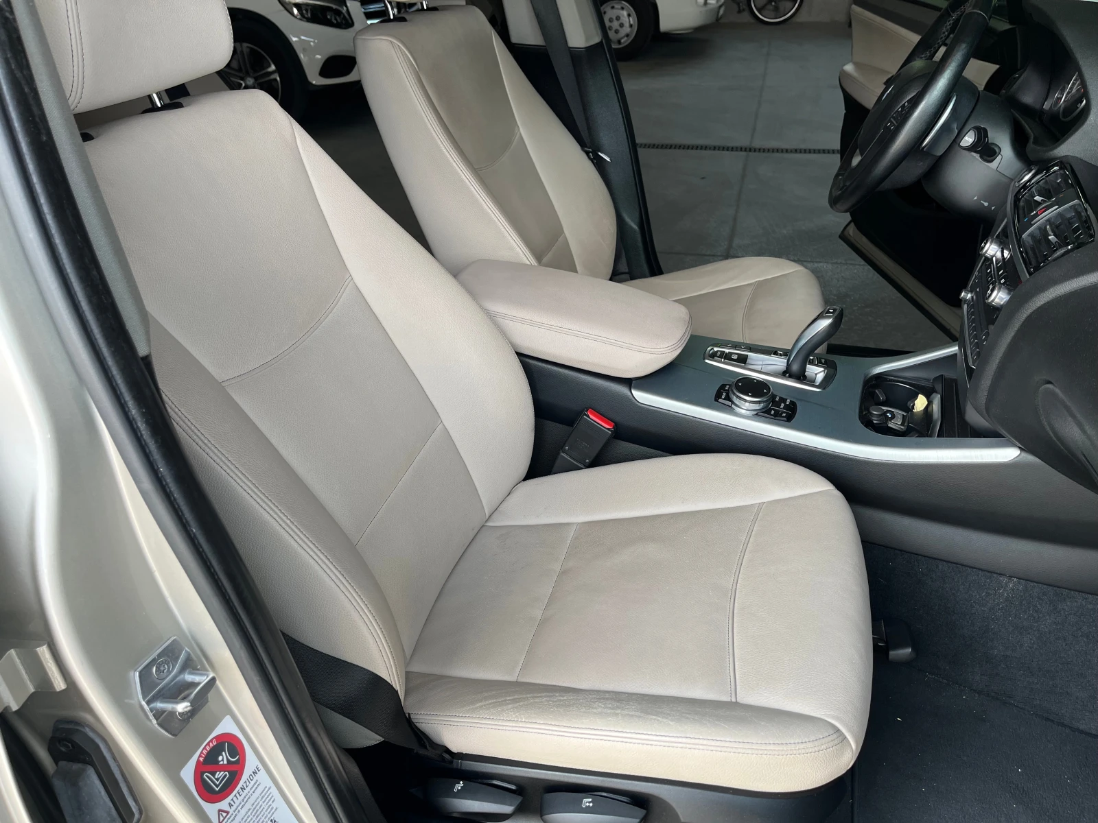 BMW X3 2.0 Diesel 190k.c, снимка 8 - Автомобили и джипове - 56041238