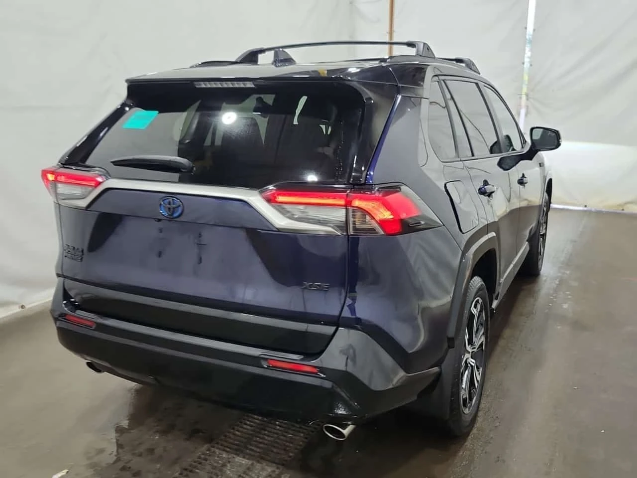 Toyota Rav4 Awd Xse  CARFAX, снимка 2 - Автомобили и джипове - 56233738