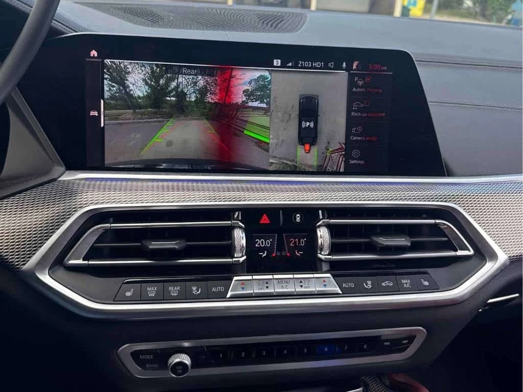 BMW X6 xDrive40i / 360 / Лазари / HUD / Harman Kardon , снимка 9 - Автомобили и джипове - 56252745