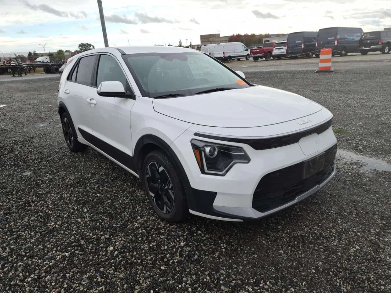 Kia Niro * PREMIUM * CARFAX * ФИНАНСИРАНЕ, снимка 2 - Автомобили и джипове - 56351102