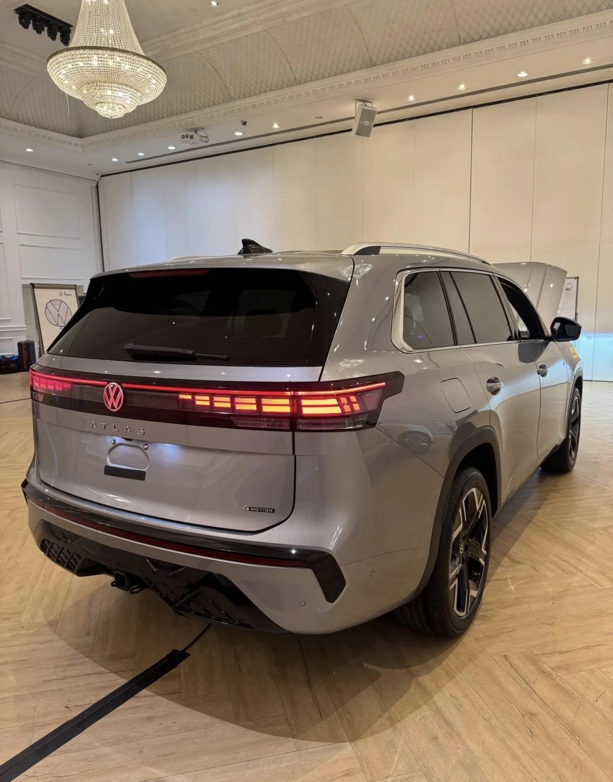 VW Atlas 2.0TSi * AWD * EXELINE * ��������� * 2027 * ��� *  | Mobile.bg � ����������� 4