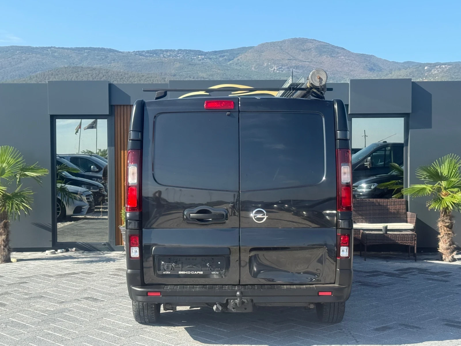 Opel Vivaro На 177000км нов внос от Белгия! - изображение 6