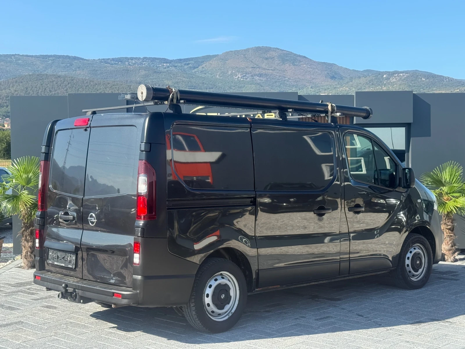 Opel Vivaro На 177000км нов внос от Белгия! - изображение 5