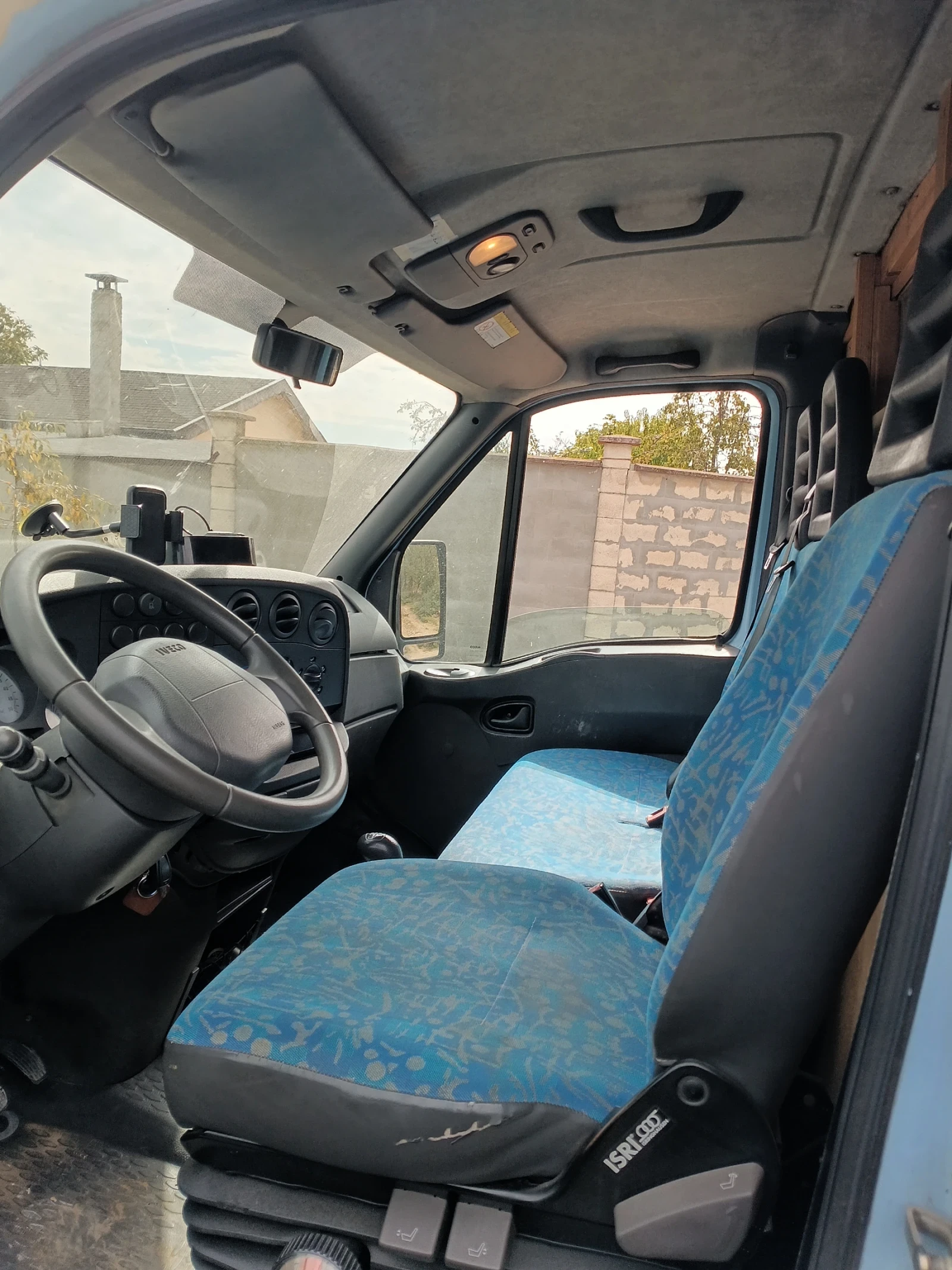 Iveco Daily, снимка 5 - Бусове и автобуси - 56533075