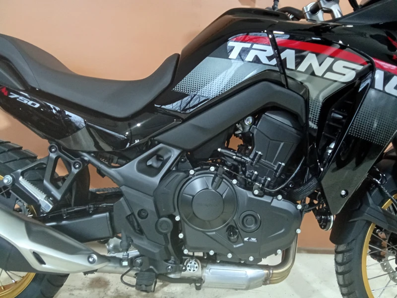 Honda Xl Transalp 750 НОВ, снимка 7 - Мотоциклети и мототехника - 53179375