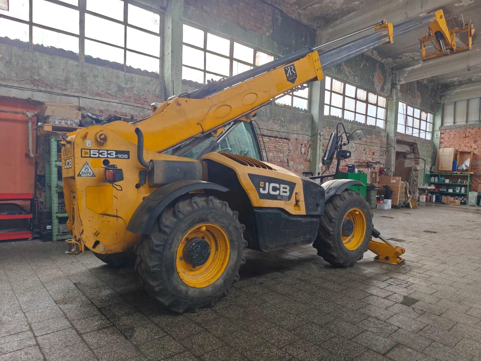 Телескопични товарачи JCB 533-105 T4i clima - изображение 2