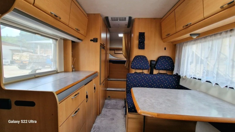 Кемпер HYMER / ERIBA B категория 3.5 т., снимка 16 - Каравани и кемпери - 47325866