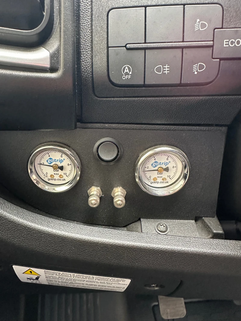 Кемпер Mobilvetta Admiral 6.3, снимка 13 - Каравани и кемпери - 52555398