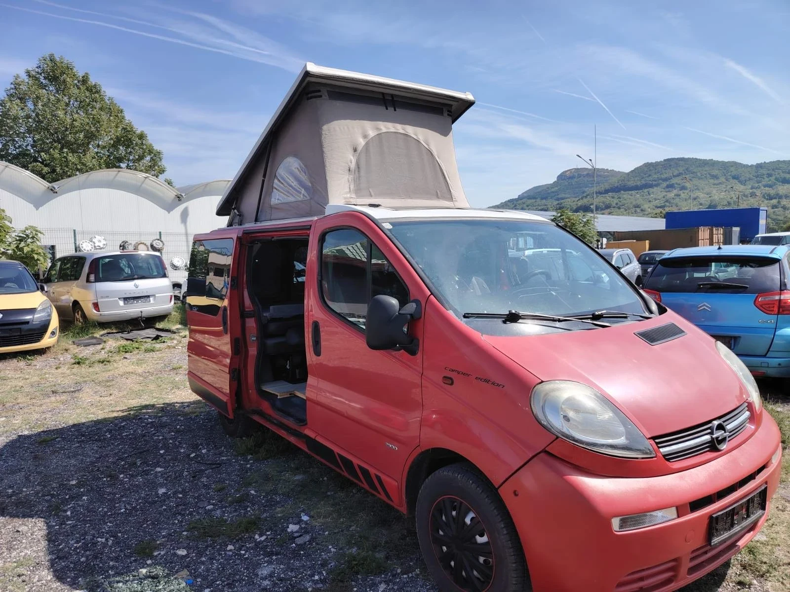 Кемпер Други Opel vivaro 1.9 tdci, снимка 2 - Каравани и кемпери - 55618804