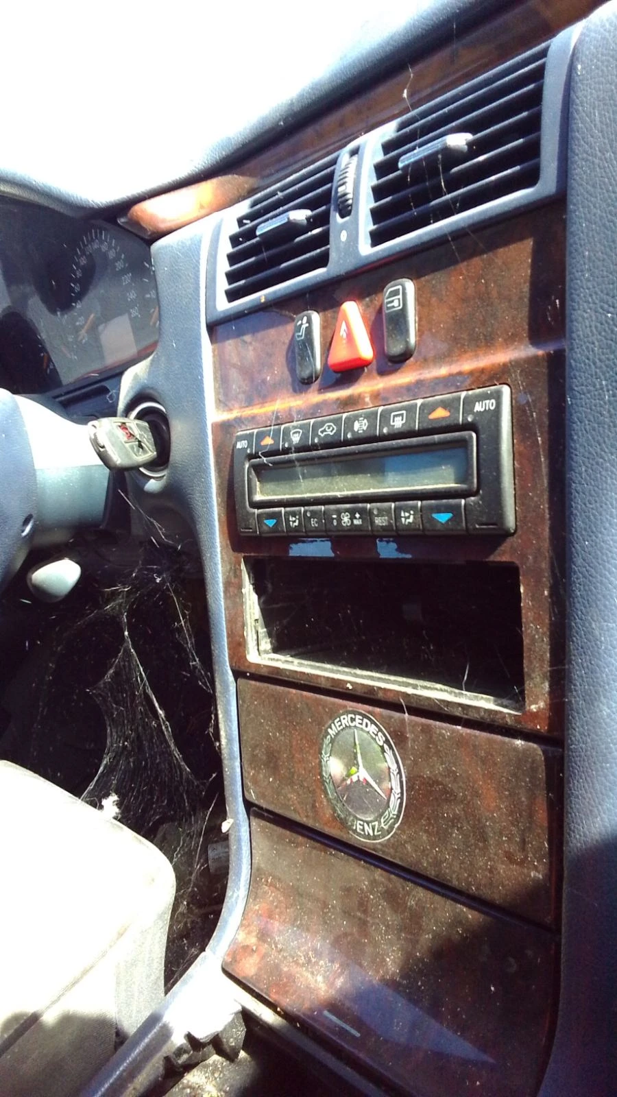   E  1996-2003  Mercedes Benz  klasse 200 kompresor W210  2000 | Mobile.bg   11