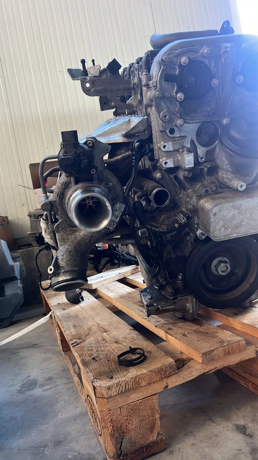 Двигател Mercedes M264.920 2.0 Turbo 255 к.с. W205, снимка 6 - Части - 55678467