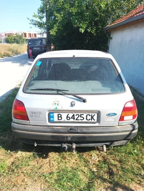 Ford Fiesta 1.1i CLX | Mobile.bg    6