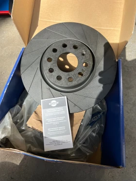 Audi Tt 2.0 TDI 4x4, снимка 17