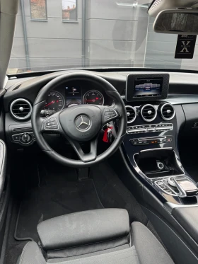 Mercedes-Benz C 220, снимка 12