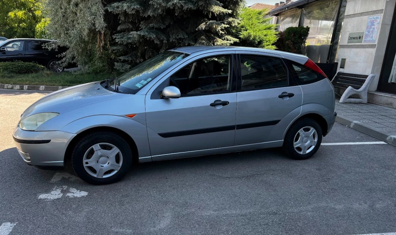 Ford Focus 1.6, снимка 2 - Автомобили и джипове - 47745667