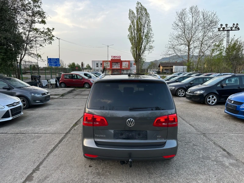 VW Touran Highline* Xenon* Panorama* Топ Състояние, снимка 6 - Автомобили и джипове - 50048647