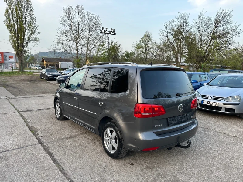 VW Touran Highline* Xenon* Panorama* Топ Състояние, снимка 7 - Автомобили и джипове - 50048647