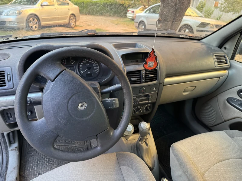 Renault Clio 1.2 LPG, снимка 7 - Автомобили и джипове - 51736864