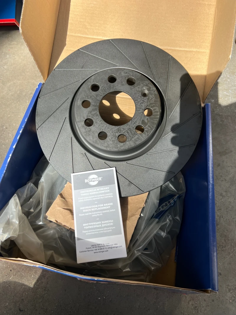 Audi Tt 2.0 TDI 4x4, снимка 17 - Автомобили и джипове - 52817013