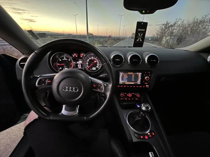 Audi Tt 2.0 TDI 4x4, снимка 14 - Автомобили и джипове - 52817013