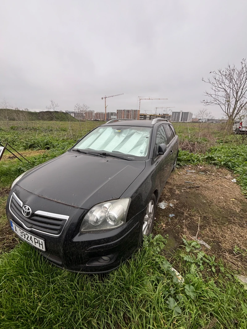 Toyota Avensis 1.8, снимка 5 - Автомобили и джипове - 52882177