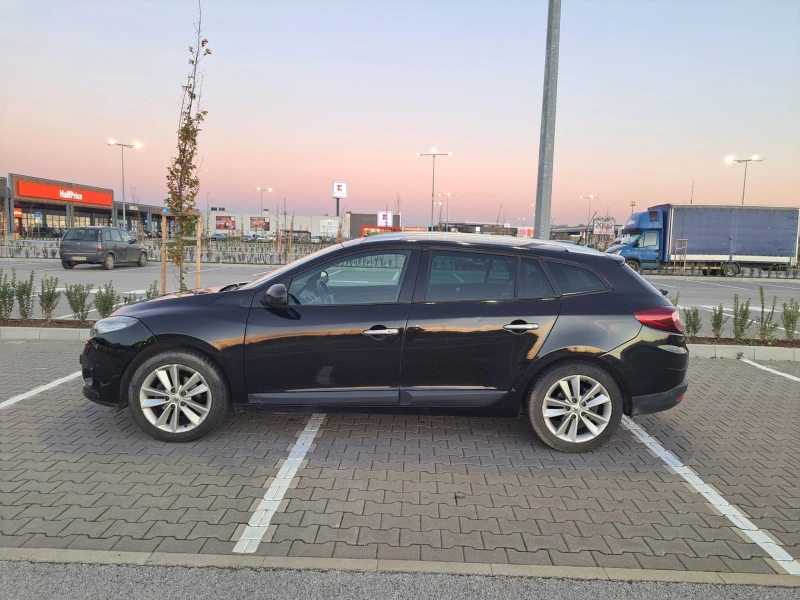 Renault Megane III 1.5 DCI SPORTOUR Euro 5A, снимка 5 - Автомобили и джипове - 52903293