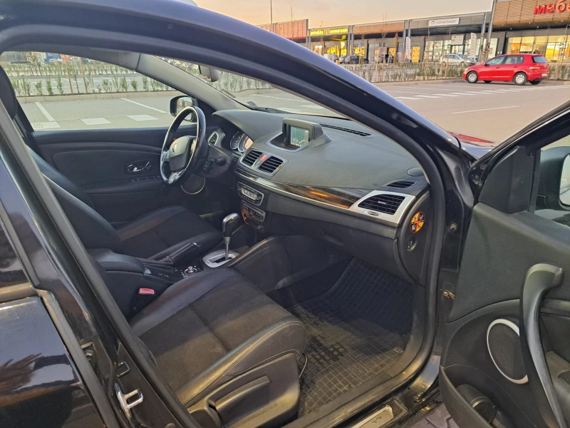 Renault Megane III 1.5 DCI SPORTOUR Euro 5A, снимка 13 - Автомобили и джипове - 52903293