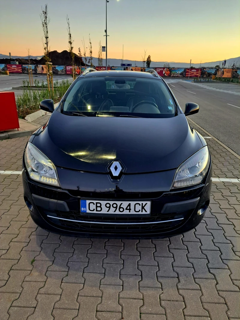Renault Megane III 1.5 DCI SPORTOUR Euro 5A, снимка 2 - Автомобили и джипове - 52903293