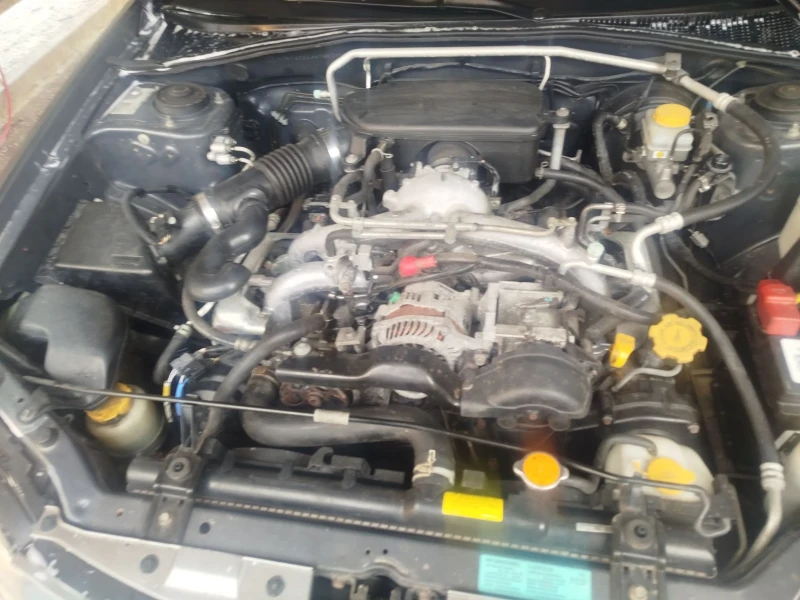Subaru Impreza 1.5, снимка 5 - Автомобили и джипове - 53007198