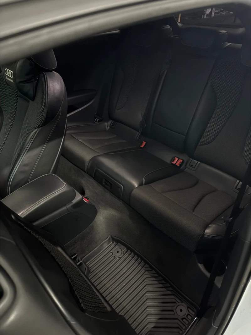Audi A3 8V 2.0TDI S-Line, снимка 14 - Автомобили и джипове - 53112614
