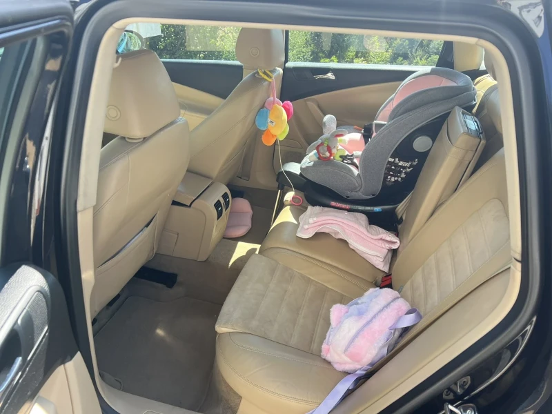 VW Passat 2.0 TDI 4 MOTION, снимка 13 - Автомобили и джипове - 53464053