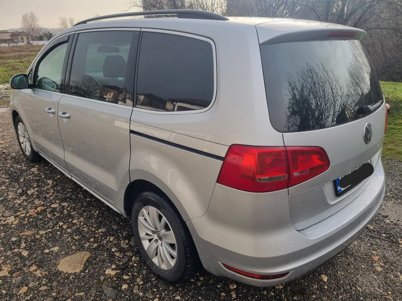 VW Sharan 2.0TDI, снимка 6 - Автомобили и джипове - 53486170