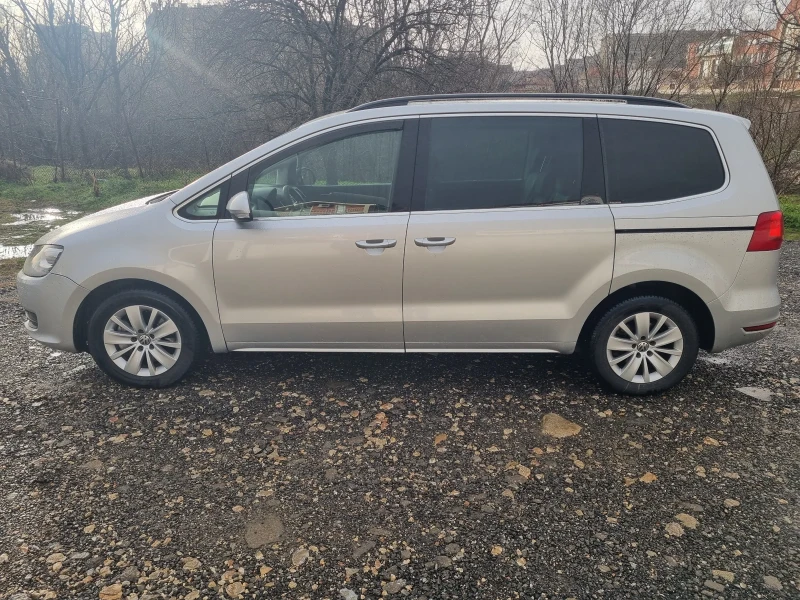 VW Sharan 2.0TDI, снимка 8 - Автомобили и джипове - 53486170