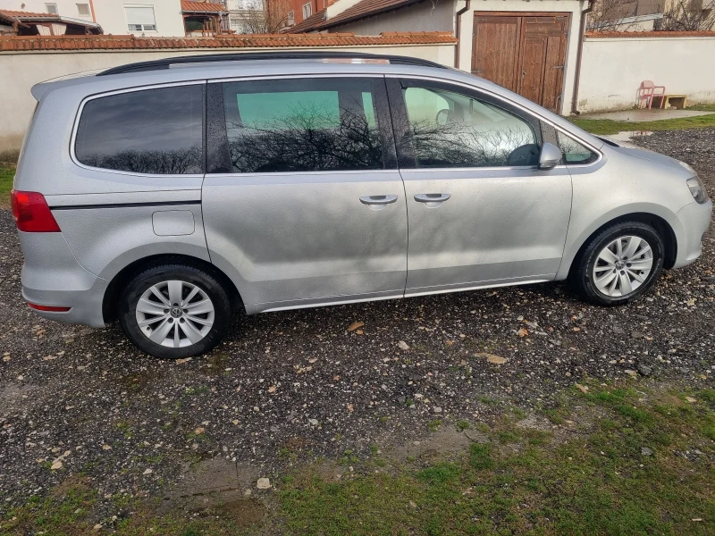 VW Sharan 2.0TDI, снимка 7 - Автомобили и джипове - 53486170