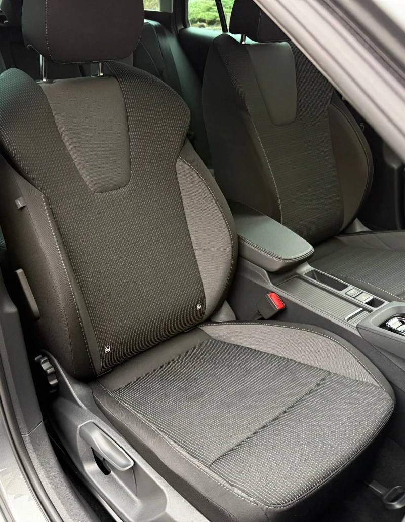 Skoda Octavia 2.0TDI 150kc DSG Digital Cocpit, снимка 12 - Автомобили и джипове - 53503258