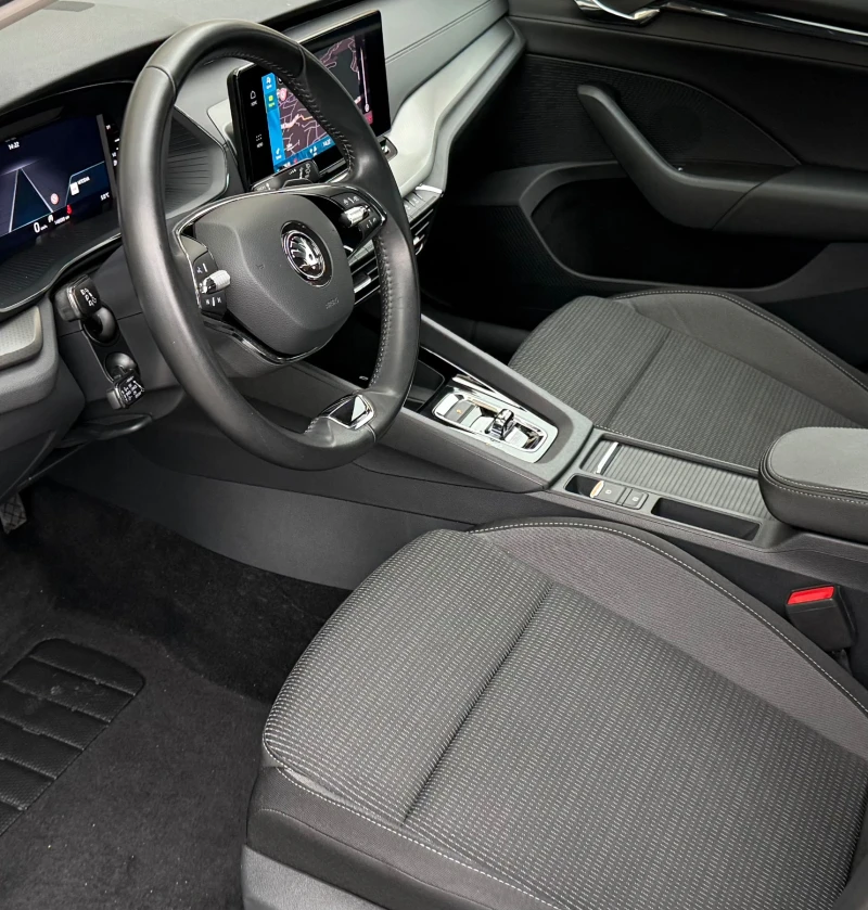 Skoda Octavia 2.0TDI 150kc DSG Digital Cocpit, снимка 7 - Автомобили и джипове - 53503258