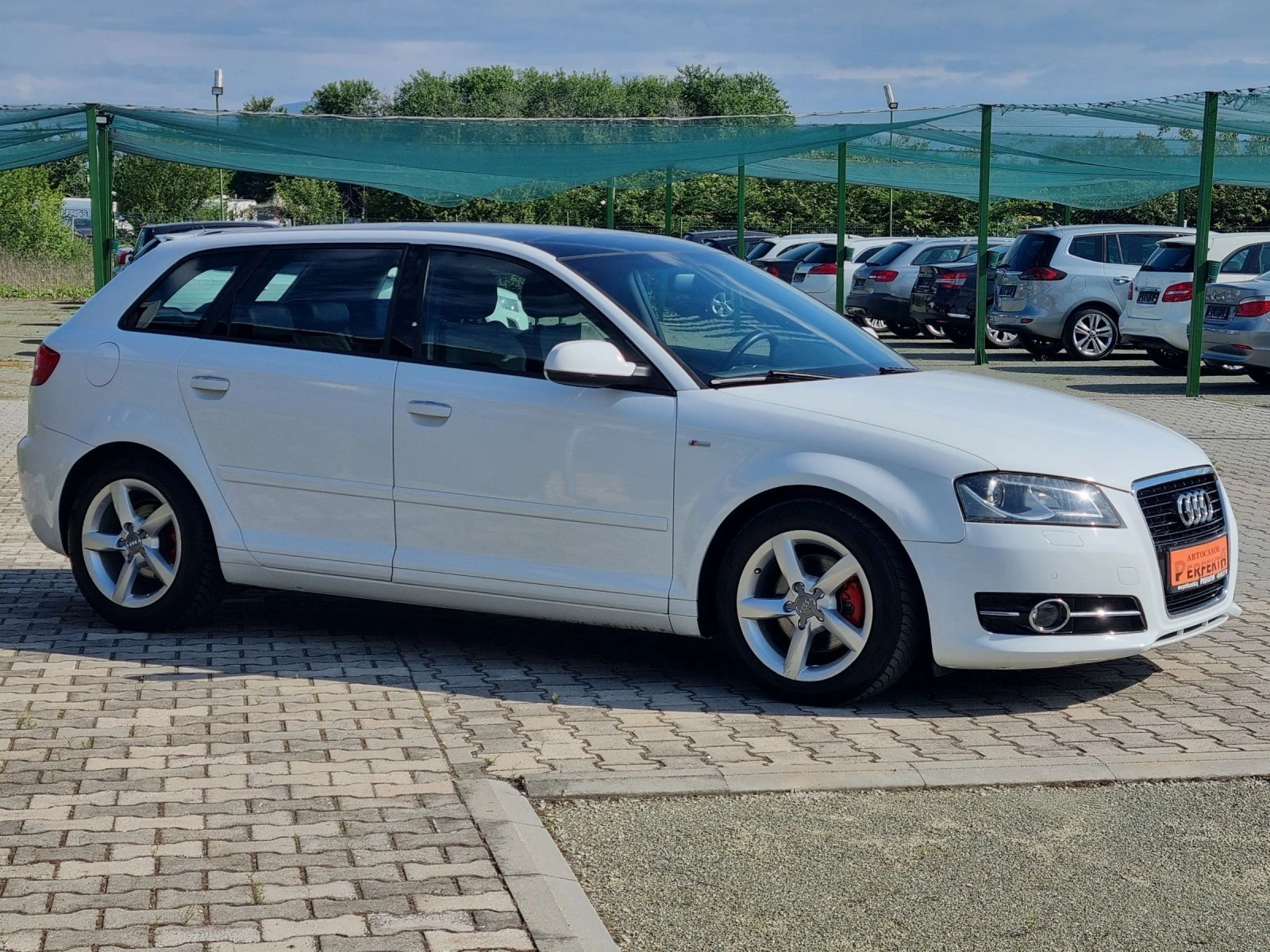 Audi A3 1.6TDI 105к.с. - изображение 6