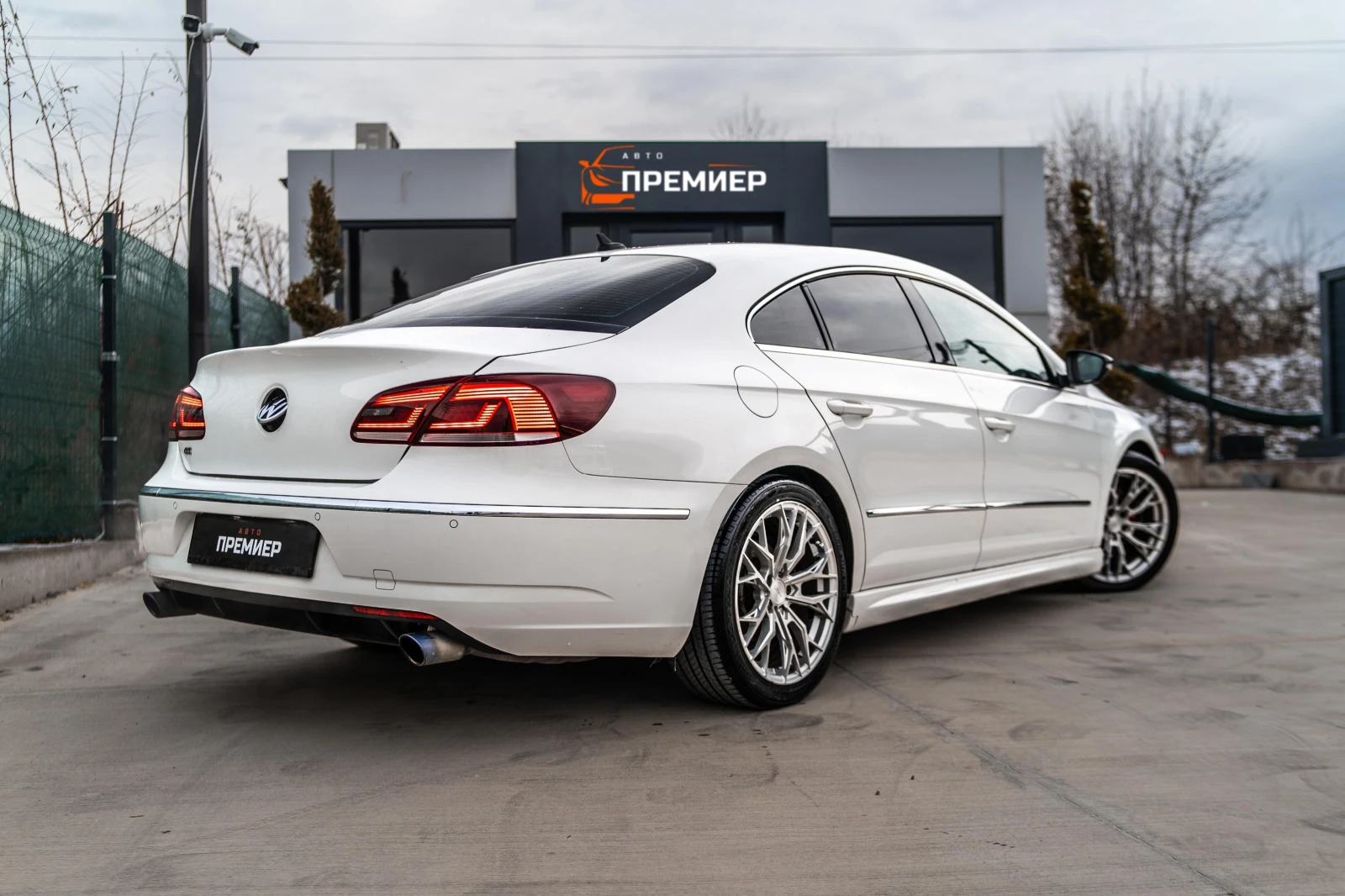 VW CC 2.0TDI-R LINE-170HP-4-MOTION-6M-ГАРАНЦИЯ-РЕАЛНИ КМ - изображение 3