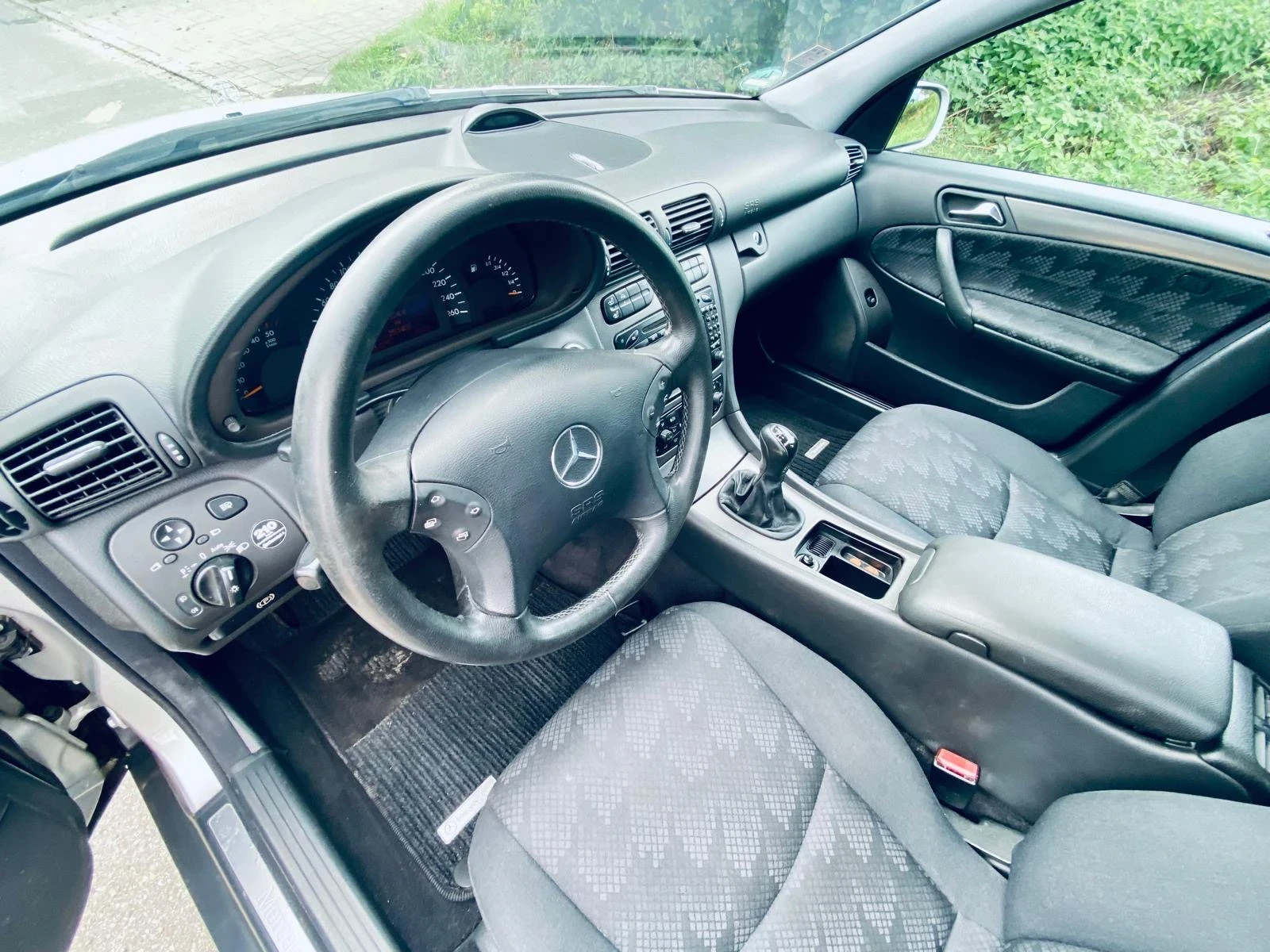 Mercedes-Benz C 270 Avangarde | Mobile.bg   11