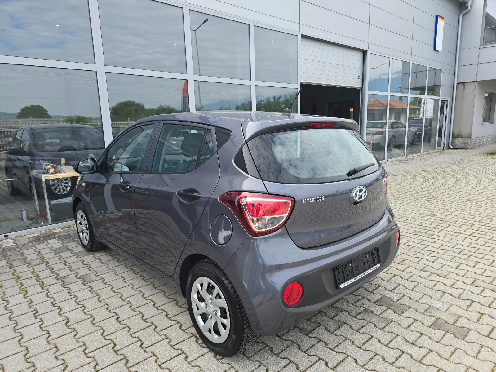 Hyundai I10 Aвтоматик!!51000км!!EURO6!! - изображение 8