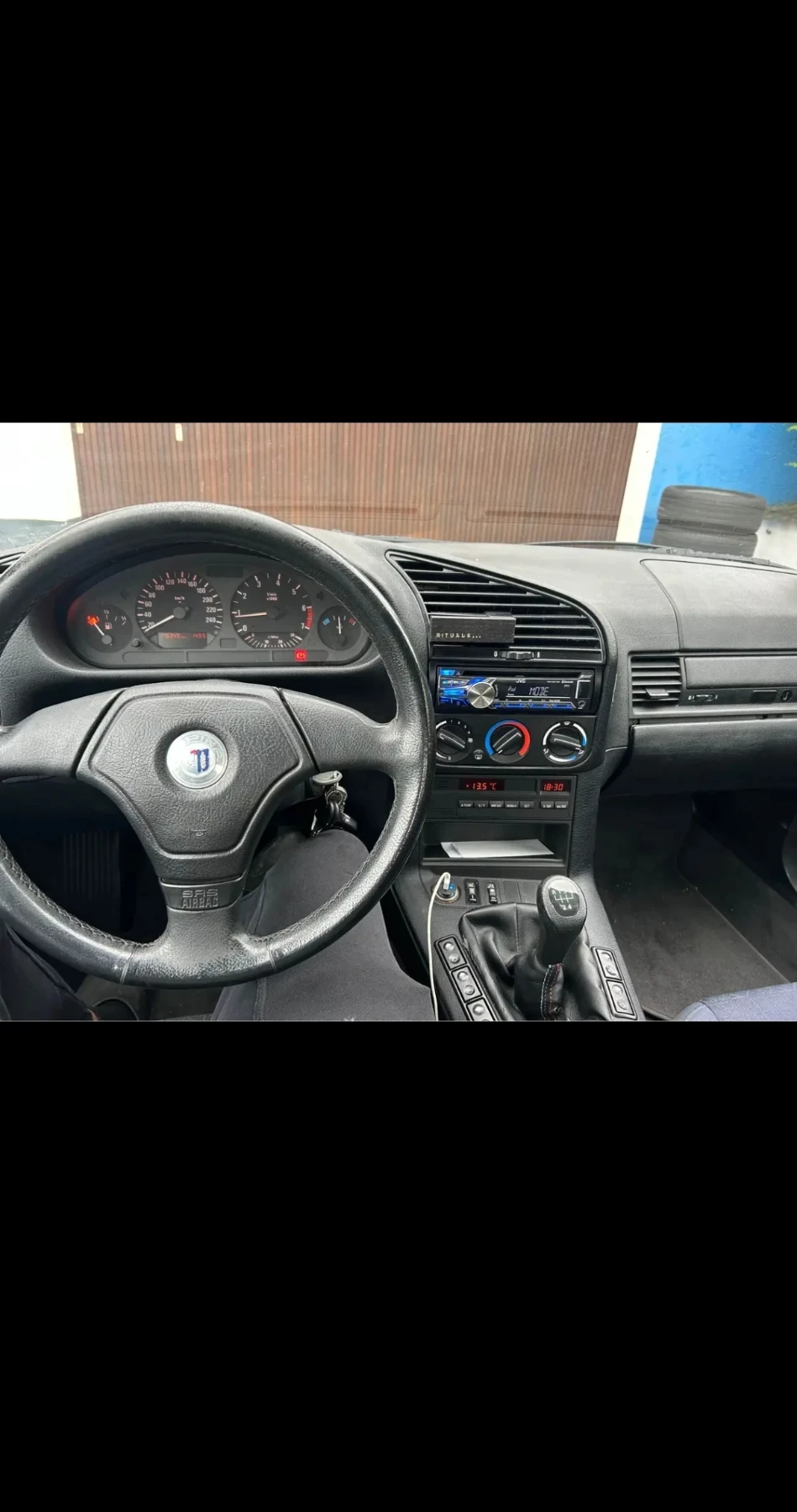 BMW 318  - изображение 6