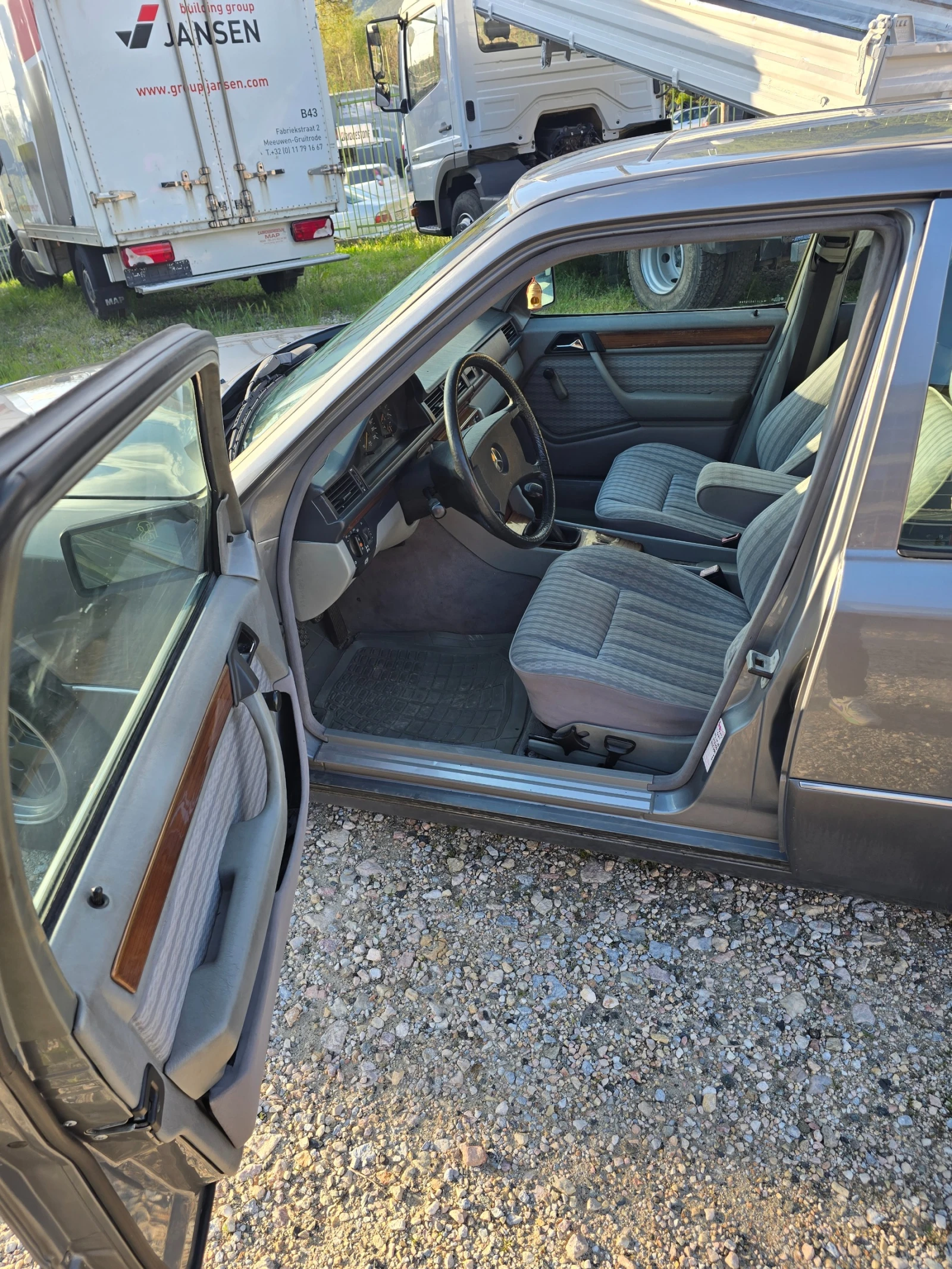 Mercedes-Benz 124 300 D Климатик - изображение 10