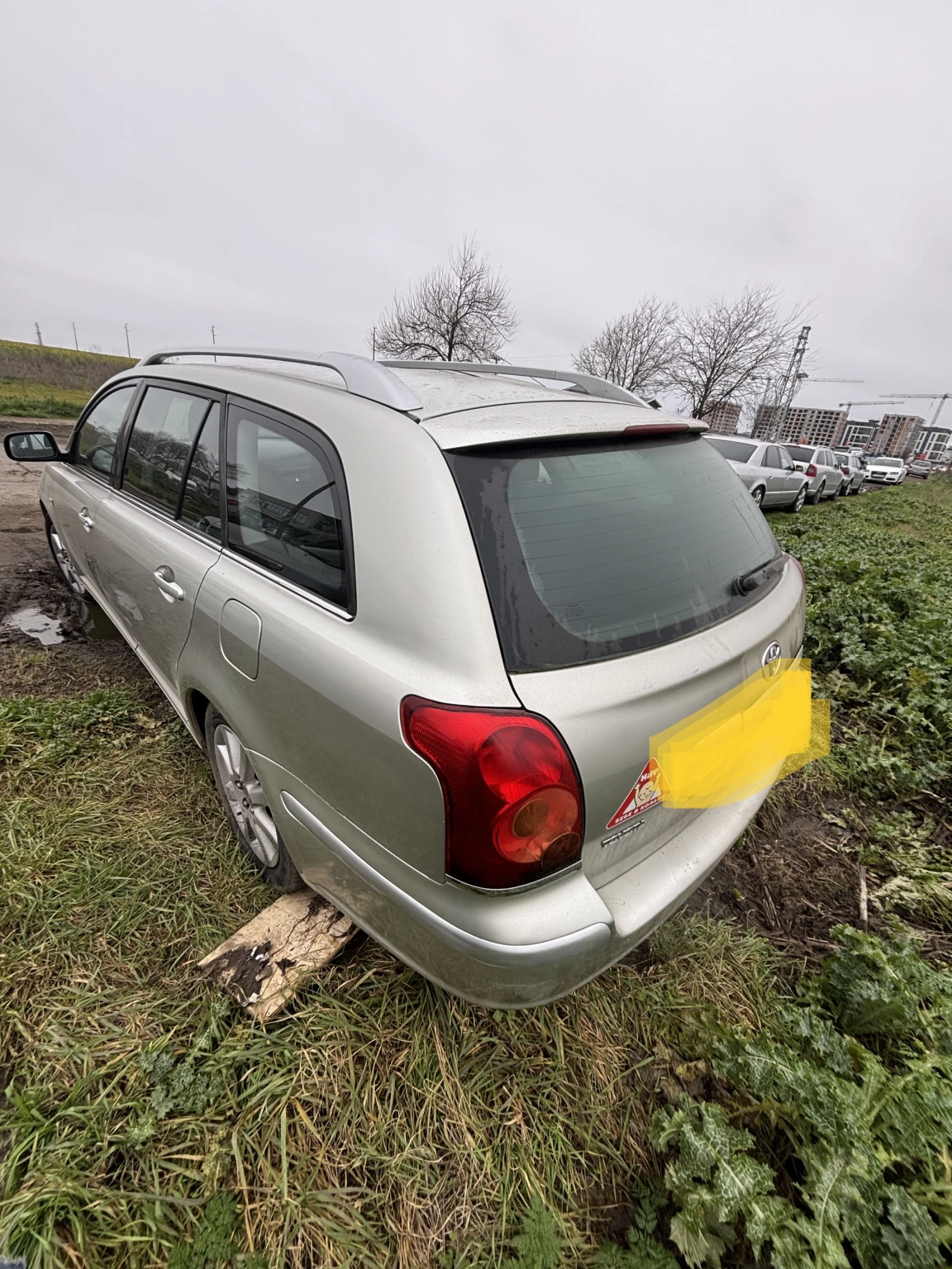 Toyota Avensis 1.8 НА ЧАСТИ - изображение 3