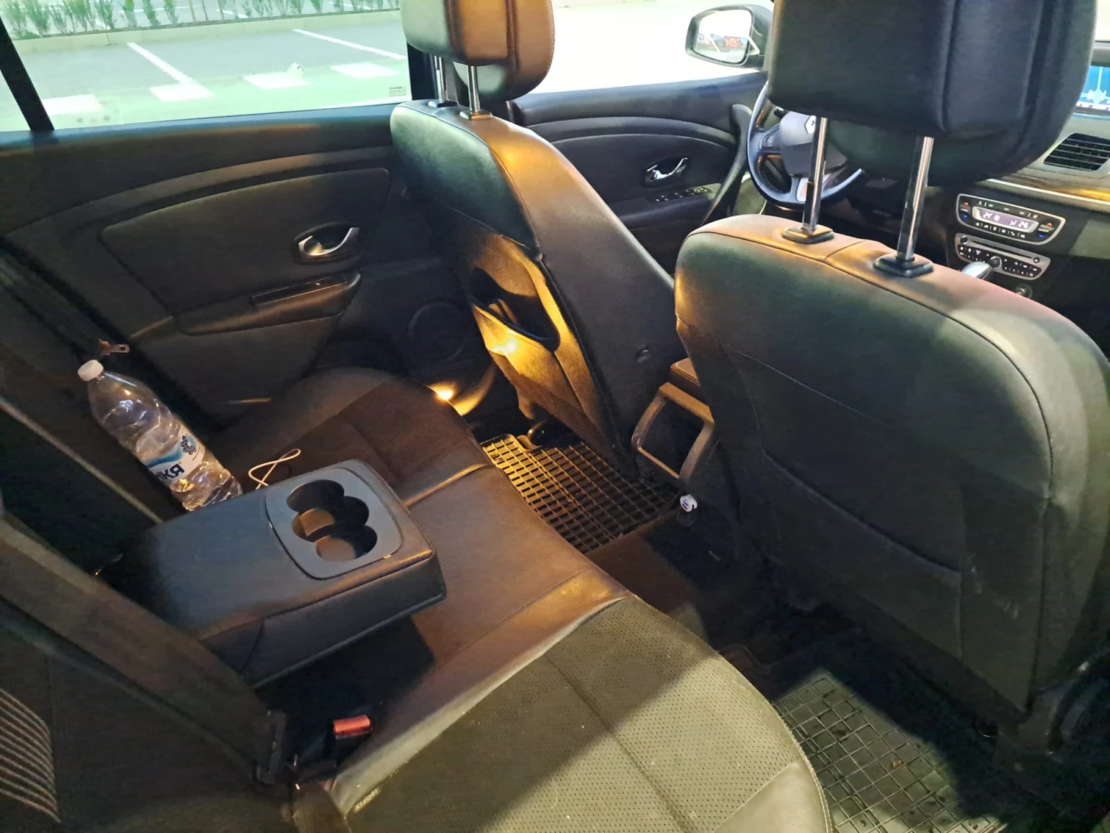 Renault Megane III 1.5 DCI SPORTOUR Euro 5A | Mobile.bg � ����������� 16