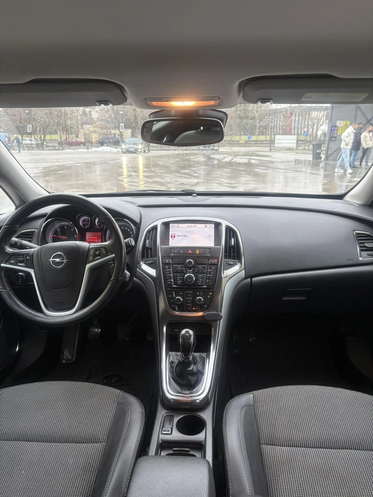 Opel Astra 1.7CDTI 110кс НОВ ВНОС - изображение 9