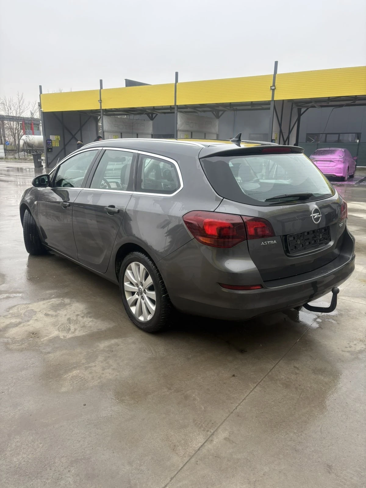 Opel Astra 1.7CDTI 110кс НОВ ВНОС - изображение 7