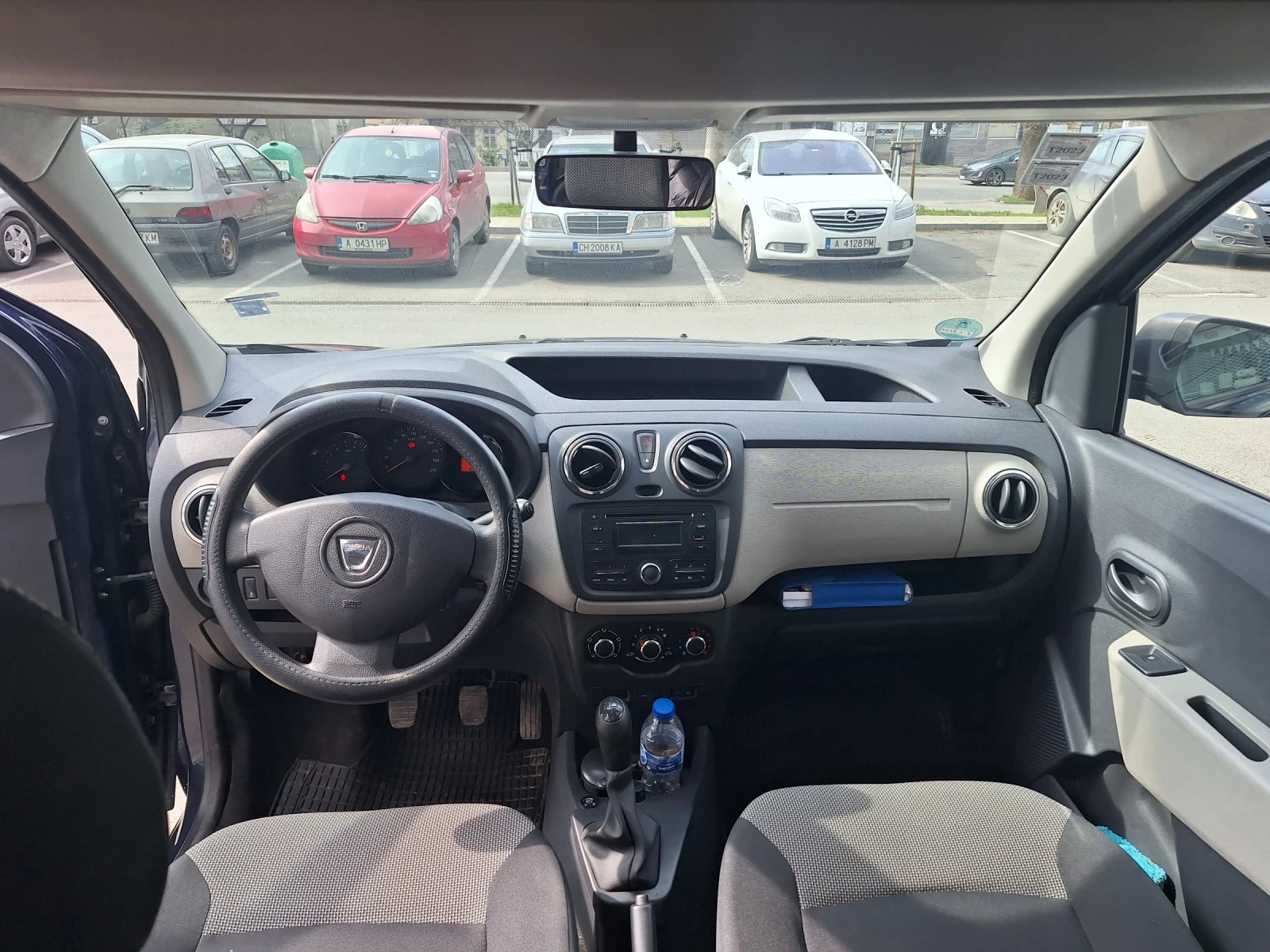 Dacia Dokker 1.6 LPG, снимка 9 - Автомобили и джипове - 53710091