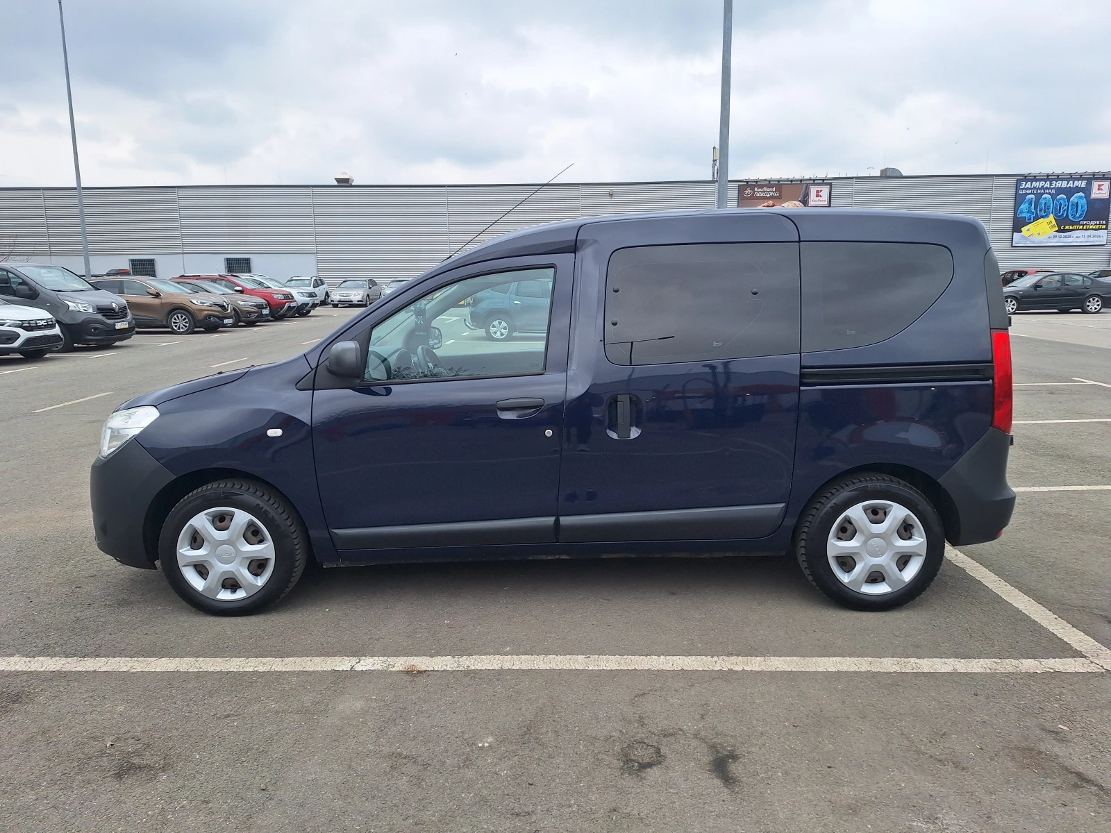 Dacia Dokker 1.6 LPG, снимка 3 - Автомобили и джипове - 53710091